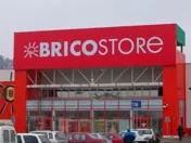 Kivonul Magyarországról a Bricostore