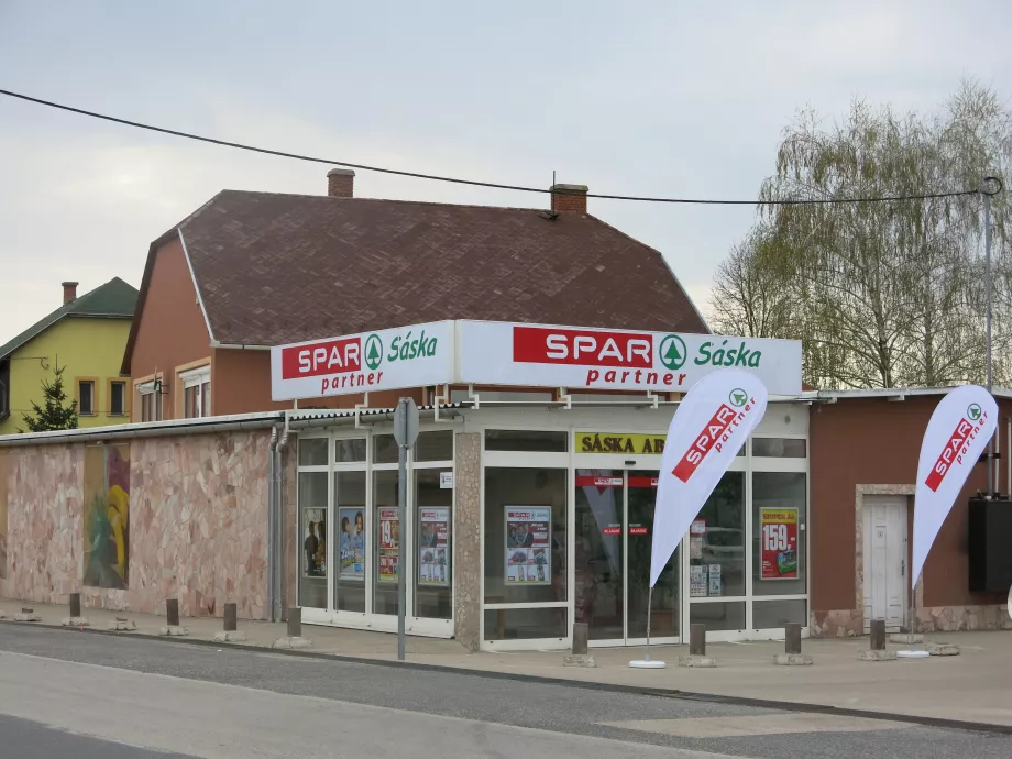 Új SPAR Partner üzlet nyílt Ercsiben