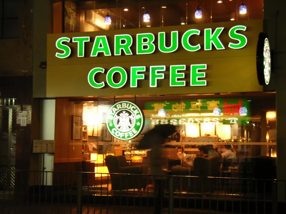 A csőd ellen ágál a Starbucks