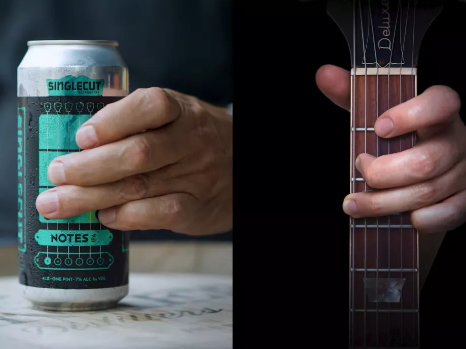 Íme, egy sörösdoboz, amely tényleg megtanít gitározni