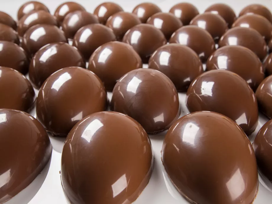 Folytatódhat a termelés a Ferrero arloni csokoládéüzemében