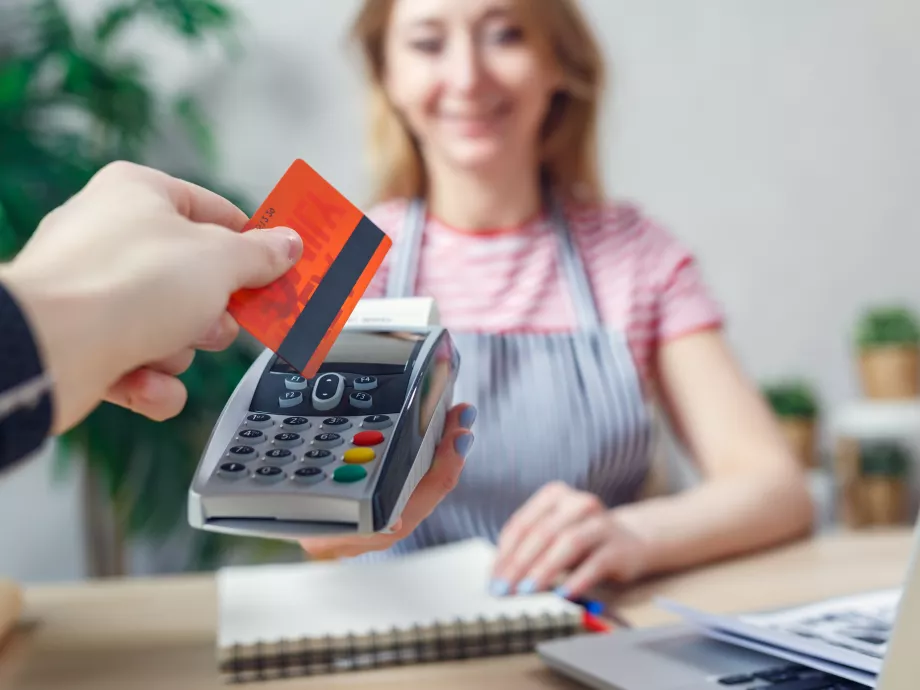 Három év alatt megduplázódott a hazai POS-terminálok száma