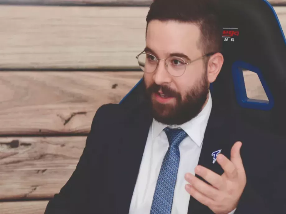 "Ha valamibe belekezdesz, csináld is végig!"