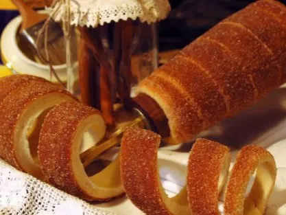 Bármikor hungarikum lehet a kürtőskalács