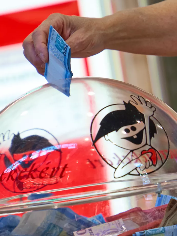 Egyre több SPAR üzletben segíthetnek a vásárlók a beteg gyerekeknek