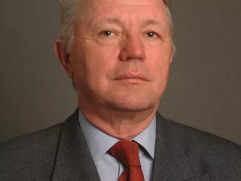 Elhunyt Fehér Tibor