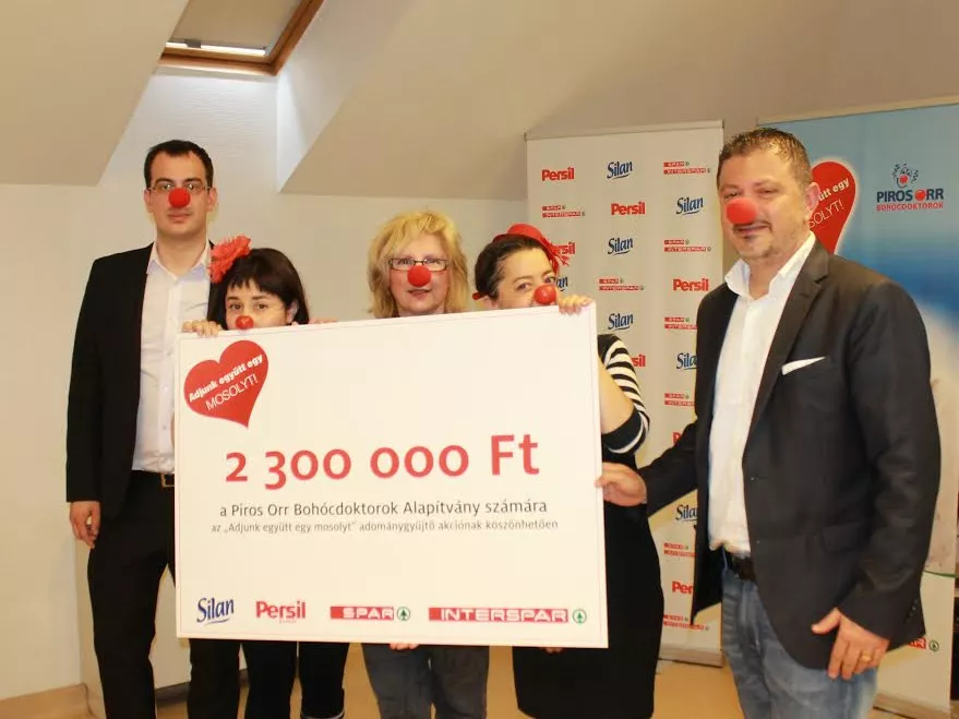2,3 millió forintot gyűjtöttek a Persil és a Silan vásárlói