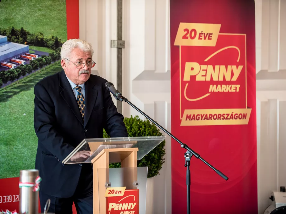Penny: 7,7 milliárd forintos fejlesztés Veszprémben