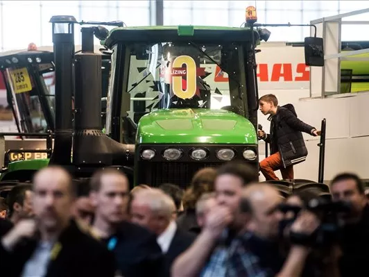 Elstartolt az AGROmashEXPO