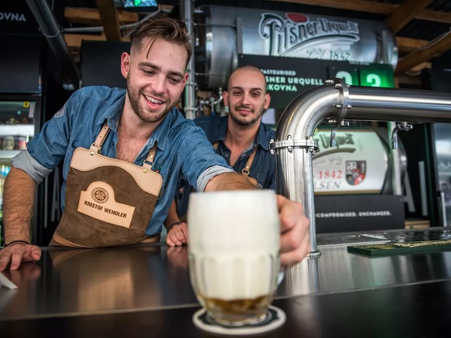 A Pilsner Urquell új sörnagykövetei a magyar sörkultúrát gazdagíthatják