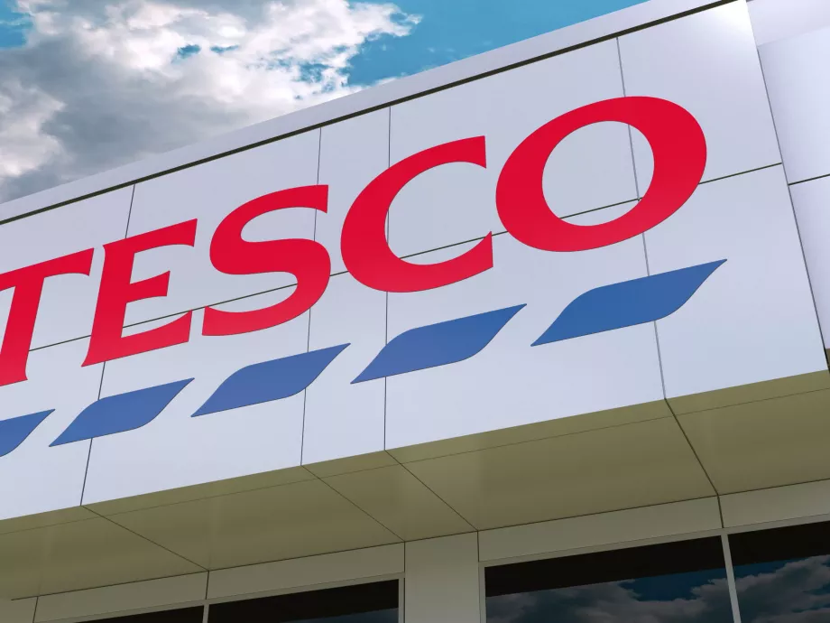 Sokat adakoztak a Tesco vásárlói