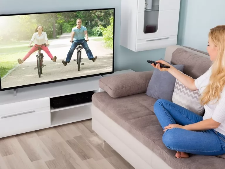8,5 évnyi tévéreklám