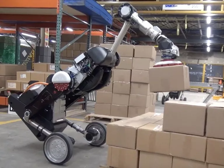 Agilis rakodórobot a Boston Dynamics-tól
