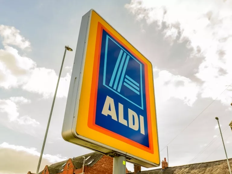 Nyári üzemmódra kapcsol az ALDI