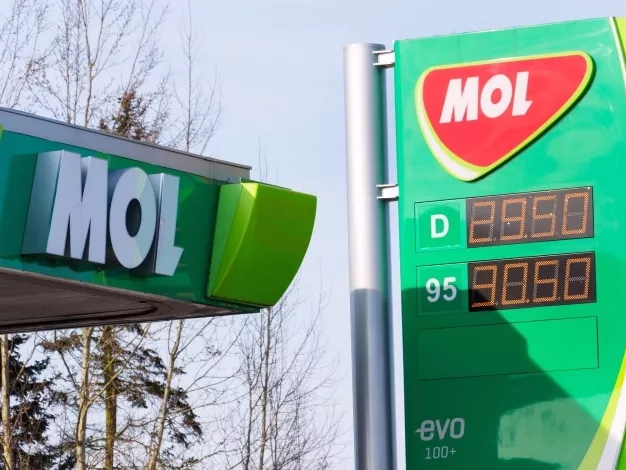 Engedélyt kapott benzinkútvásárlásra a MOL