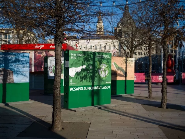 Plakátkiállítást rendezett a Heineken