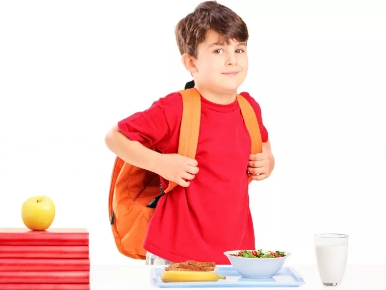 Így támogatja az EU a tanulók étkeztetését