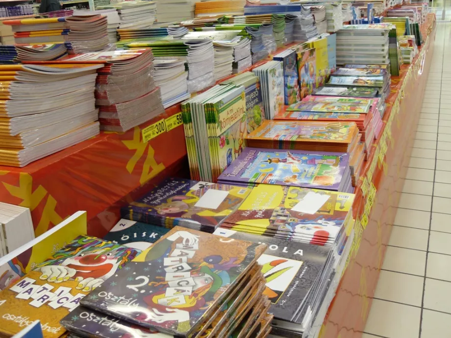 Az Auchan már készül az iskolakezdésre
