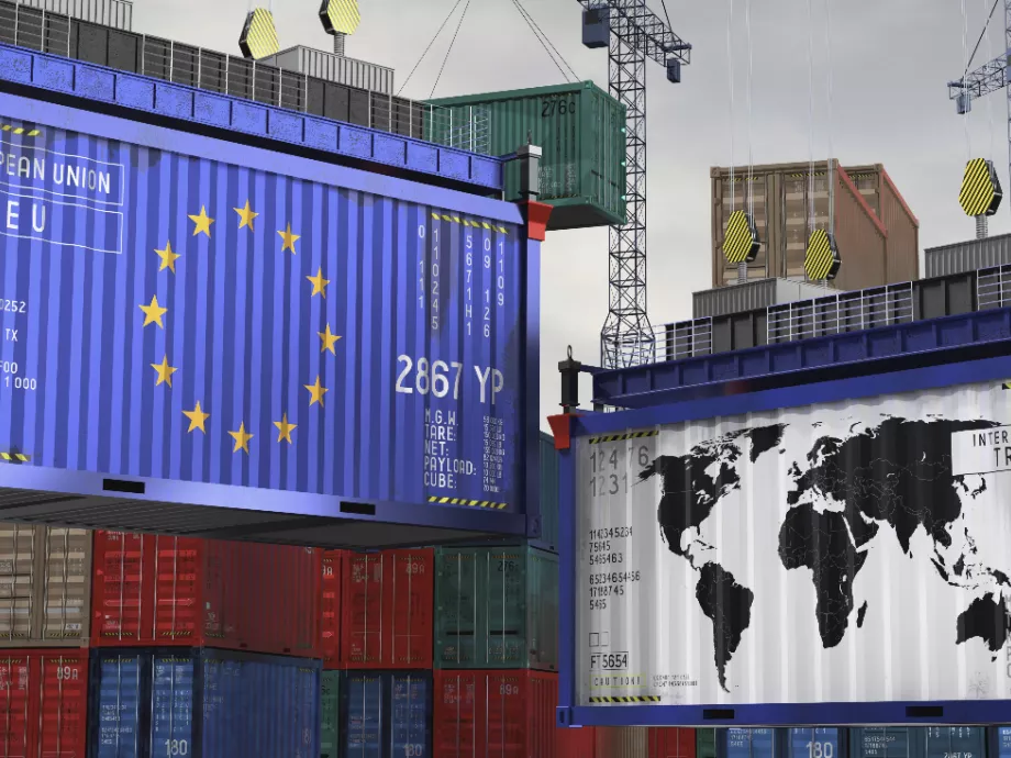 Európa erősítené saját iparát – új szabályok jöhetnek