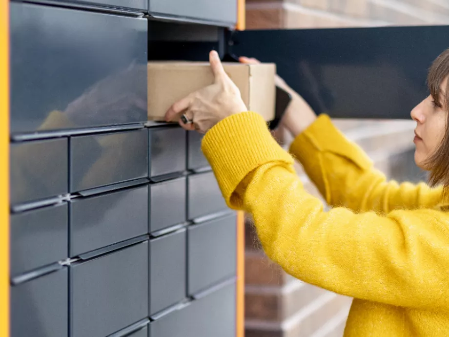 FoxPost néven megy tovább a Packeta és FoxPost egyesített cége
