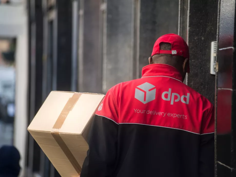 A Foxpost közel 4 ezer csomagautomatáját is használhatja a DPD Hungary