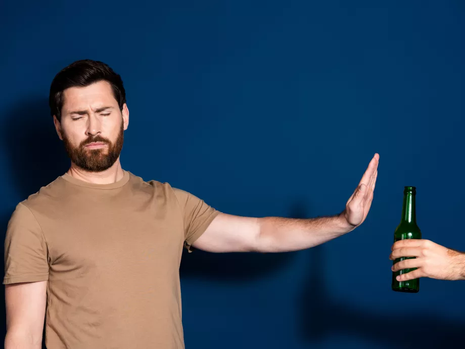 Alkoholkorlátozásokat sürget hat uniós tagállam