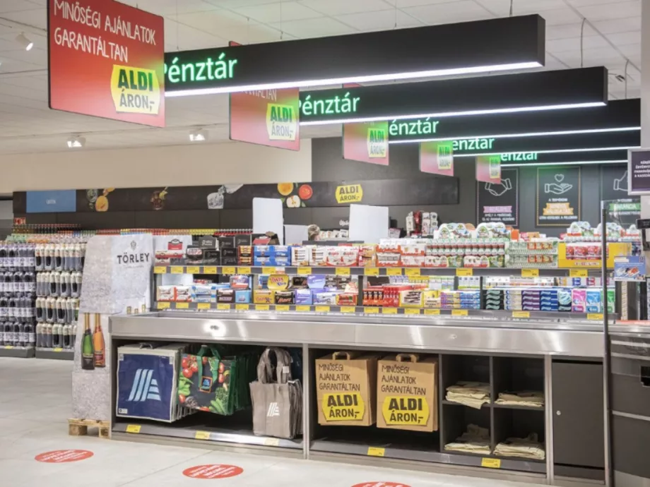 Féláras akciókkal zárja az évet az Aldi