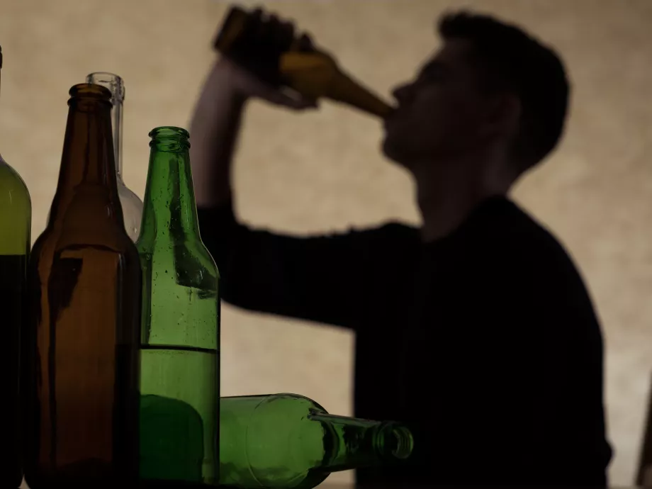 Ellenőrzik a fiatalokat érintő alkoholkiszolgálási tilalmat