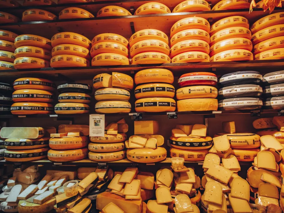 Cheese! Meglepetések az EU legnagyobb sajtgyártóinak rangsorában