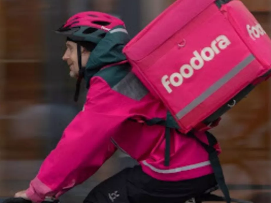 Foodora: a futárok 85 százaléka önállóan dolgozna