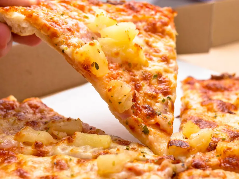 Az olaszkolbászos után a hawaii a legnépszerűbb pizza