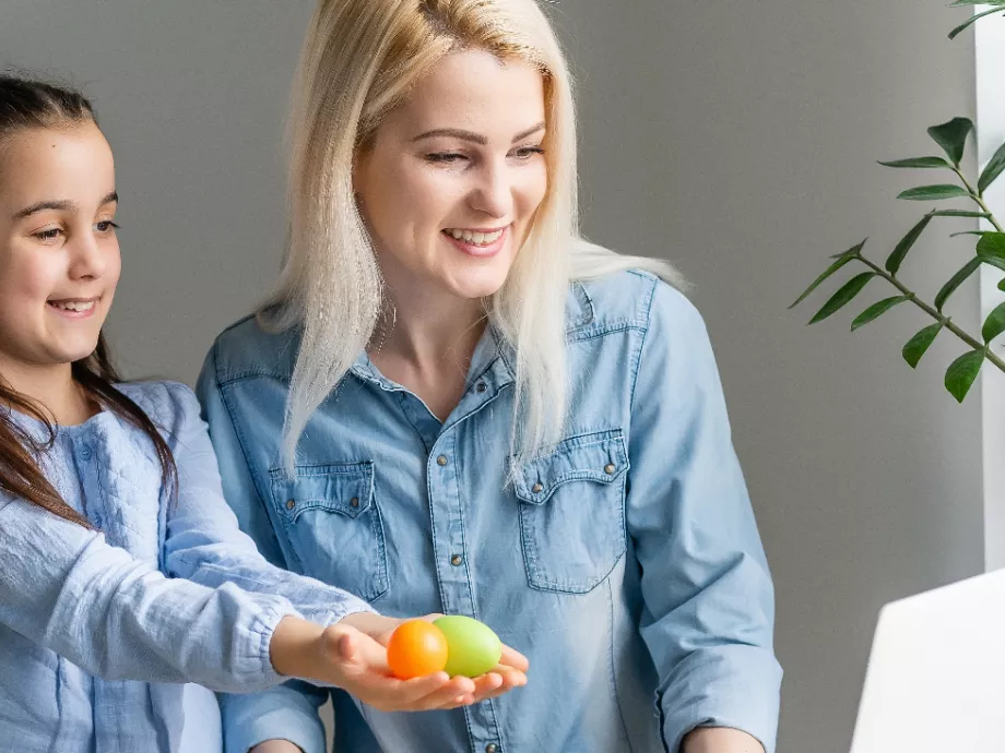 Az ajándékokon nem spórolnak idén húsvétkor a hazai netezők