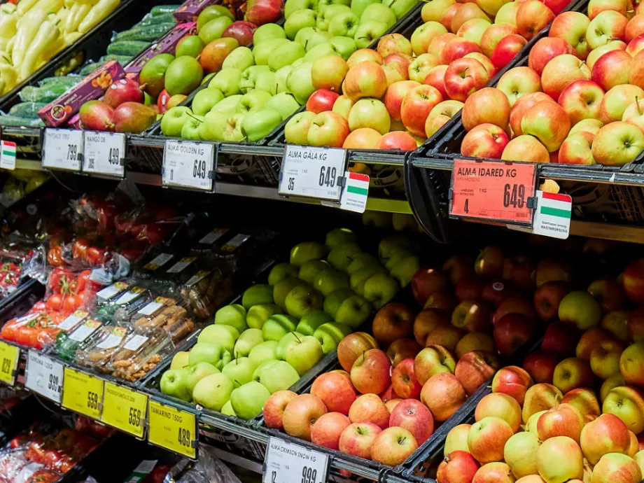 Környezetbarát rekeszekre vált a Spar