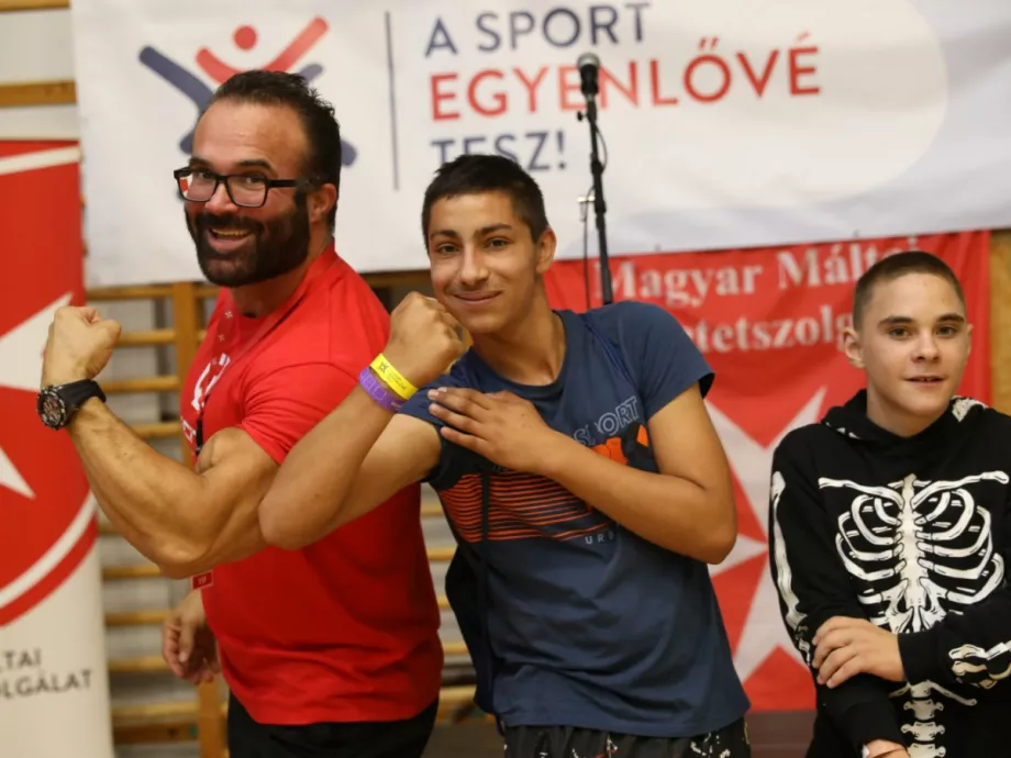 Ne csak a bicepszed a szíved is legyen nagy