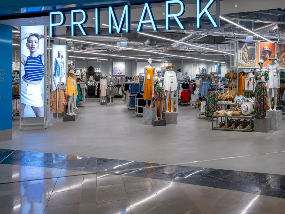 A Primark megnyitotta első üzletét Magyarországon