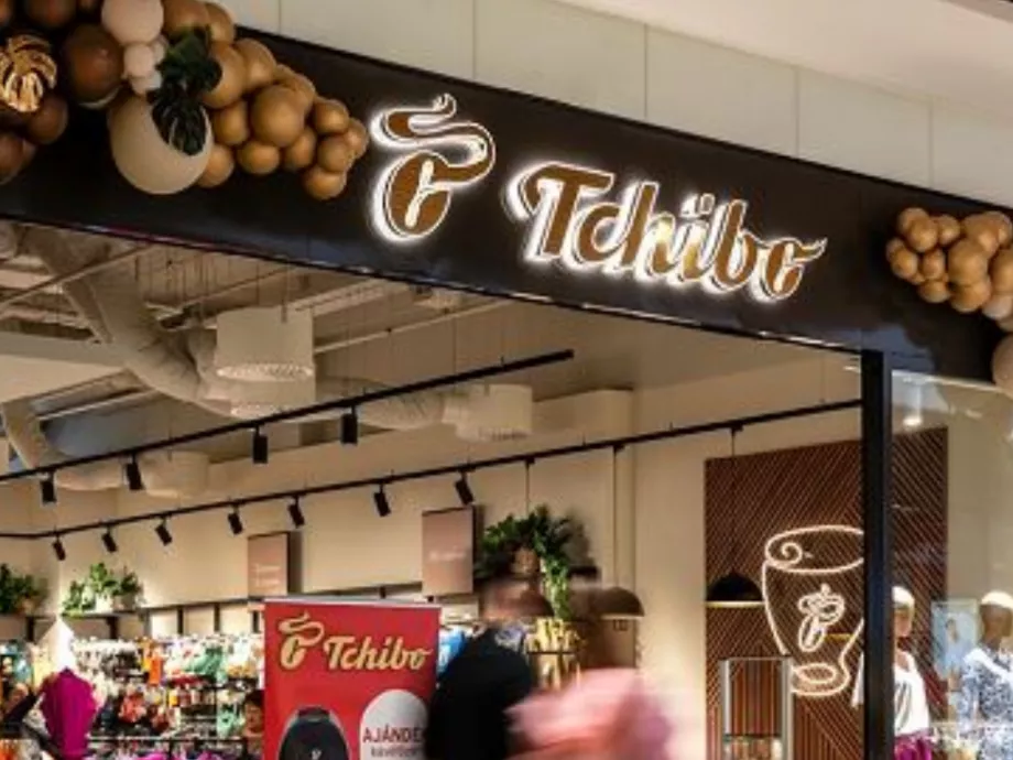 Új üzletek az Allee-ban